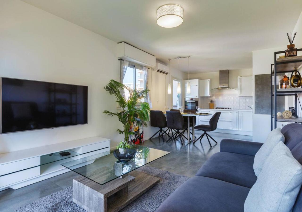2 Ch Vue & Montagne, Terrasse, Parking * Antibes